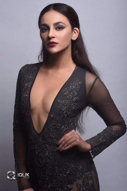 Seerat-Kapoor